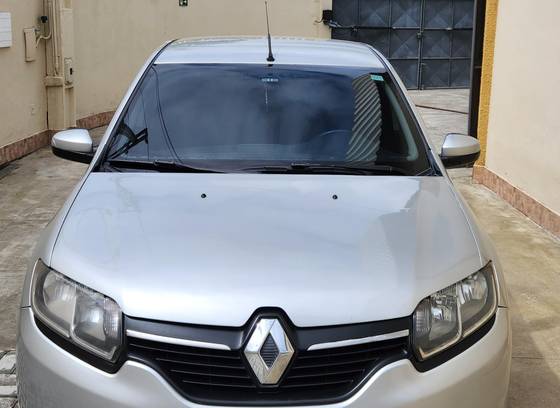 RENAULT LOGAN 1.6 EXPRESSION 8V FLEX 4P AUTOMATIZADO RENAULT LOGAN 1.6 EXPRESSION 8V FLEX 4P AUTOMATIZADO